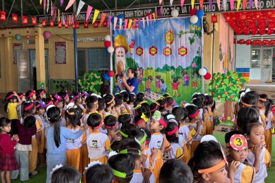 HOẠT ĐỘNG TRẢI NGHIỆM CHÀO MỪNG NGÀY 26 – 03